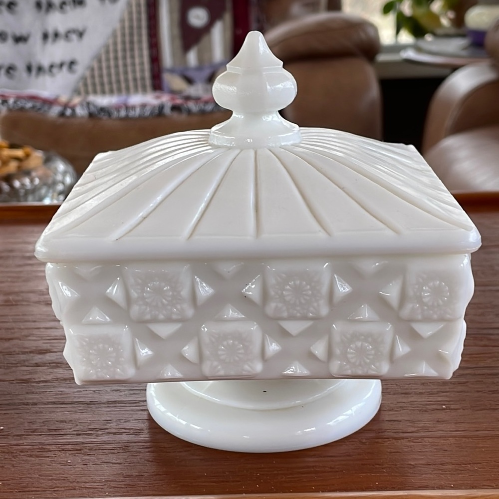 VTG Milk Glass Candy/Compote Dish